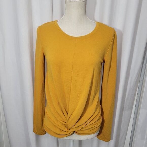 Cable and gauge front knot blouse - Picture 2 of 9